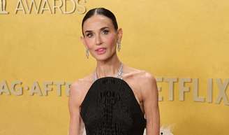 Demi Moore, 63 anos: 'Eu escuto meu corpo. Gosto de alimentos bem nutritivos. Não como carne. Como ovos'.