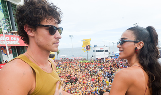 Bruna Marquezine dá fora em repórter que fez pergunta sobre Shawn Mendes, mas web aclama postura; veja o vídeo.