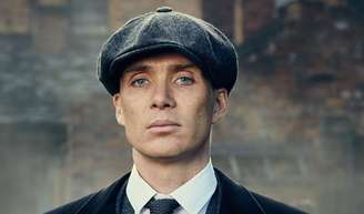 Cillian Murphy, de 'Peaky Blinders', já secou o corpo com dieta bizarra e nada saudável para filme que rendeu o Oscar: 'Comia uma amêndoa por dia'.