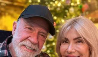 Quem é a viúva de Chuck Nurris? Astro de Hollywood desistiu de carreira consolidada por diagnóstico da esposa: 'Minha vida agora é dedicada a mantê-la viva'.