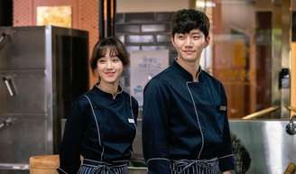 Hoje na Netflix: 7 doramas leves e divertidos que eu assistiria se quisesse esquecer do mundo e dos meus problemas.