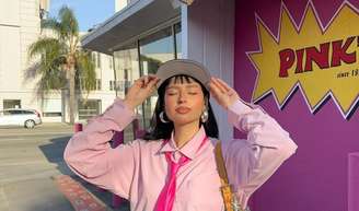 Amo a cor rosa bebê e garanto: aqui estão 6 peças da Zara e H&M para deixar nosso armário ainda mais elegante no Outono 2026.