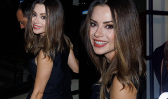 O tempo não passa para ela! Aos 43 anos, Sandy rouba a cena ao lado de Junior Lima e dos pais, Xororó e Noely Lima, em rara aparição; fotos.