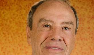 Hoje na Justiça contra as filhas, Stenio Garcia fez forte defesa delas ao citar apartamento, há 35 anos: 'Confio nelas totalmente'.