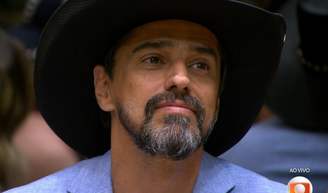 ‘Rala, Cowboy’: Tadeu Schmidt resgata Pedro Bial em eliminação HISTÓRICA de Alberto no 'BBB 26' e web comemora.