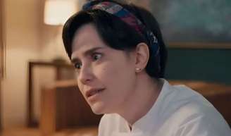 Samira (Fernanda Vasconcelos) volta mais perigosa em 'Três Graças'; vilã se tornará assassina de aluguel.