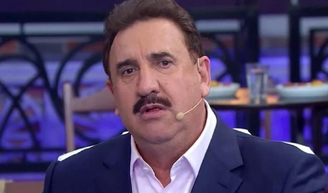 Condenado recentemente por publicidade enganosa, Ratinho também foi garoto-propaganda de cartão do Banco Master.