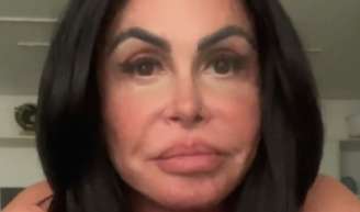 Gretchen, aos 66 anos, é sinônimo de mulher que tem amor próprio e não se preocupa com a opinião dos outros.