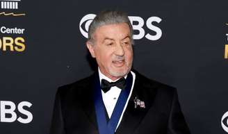 Aos 79 anos, Sylvester Stallone segue dieta pró-longevidade para manter a boa forma: 'Você é o que você come'.