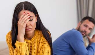 Darío Bellido, psicólogo, explica por que algumas pessoas se sentem atraídas por outras que as magoam: 'Um vínculo saudável não libera tanta adrenalina'.