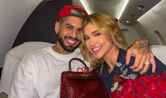 Virgínia ignora Zé Felipe em dia importante após polêmica com filhos e atitude acaba em crítica por namoro com Vini Jr.: 'Medo de perder'.