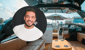 Nem palco, nem jatinho: novo luxo de Wesley Safadão é lancha com design exclusivo, área gourmet e velocidade de até 67 km/h.