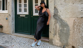 Os novos Converse cor de suspiro são leves e confortáveis; o tênis que destrona o New Balance com a mesma elegância.