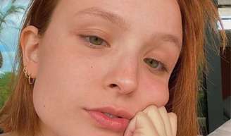 Larissa Manoela faz parte da linha de pessoas que ase afastaram dos familiares como forma de independência emocional.