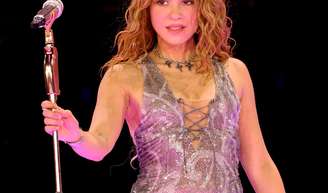 Show de Shakira: palco terá 1.345m², que será montado a 2,20 metros de altura da base na areia para facilitar a visão da plateia.