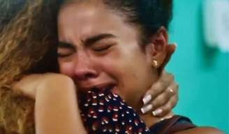 Bella Campos confessou ter depressão: Não estava preparada para o volume de trabalho. Fiquei anestesiada. Não conseguia sentir felicidade, raiva, tristeza, comer. Ficar com a família foi essencial. Terapia virou fundamental", contou ela ao jornal O Globo.