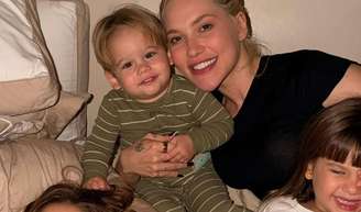 Após confusão com Luana Piovani, Virgínia Fonseca reaparece com os filhos.