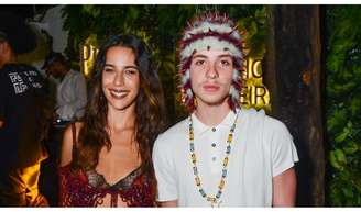 Juliano Floss e Marina Sena vão casar? 'Eu que queria virar casamenteira': Tia Milena, do 'BBB 26', desmente boatos de casamento.