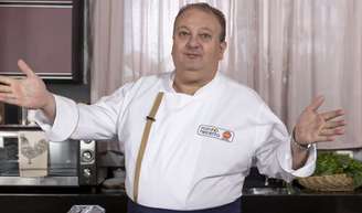 Aprendi com Érick Jacquin uma versão melhor da sobremesa que a minha avó fazia todo domingo: leva só 4 ingredientes e passou no 'MasterChef'.