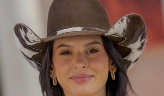 Ana Castela usa redes sociais para tranquilizar fãs depois de procedimento hospitalar.