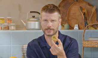 Essa coxinha de frango cremosa é meu petisco favorito para assistir aos jogos do Brasil na Copa - aprendi com Rodrigo Hilbert e estou viciado!.