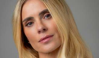 Carolina Dieckmmann internada com infecção renal avançada: entenda detalhes do diagnóstico da doença que levou atriz do filme 'A Viagem' ao hospital às pressas.