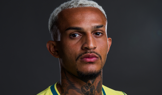 Wesley fora da Copa do Mundo 2026: após deixar campo chorando contra o Egito, lateral é cortado da Seleção e tem substituto definido.