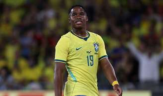Dieta de Endrick: jogador do Brasil na Copa do Mundo 2026 mantém o corpo com suco para aumentar resistência e 5 refeições por dia.