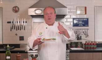 Sardinha enlatada a nível 'MasterChef': aprendi com Érick Jacquin como deixá-la ainda melhor com molho de tomate, cebola e manjericão.