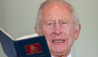 Rola um PIX? Rei Charles III decide divulgar declaração de Imposto de Renda; atitude é inédita na história da monarquia britânica.