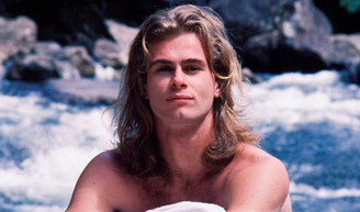 Lançado em 1988, este perfume masculino foi o favorito do meu pai do trabalho à balada e hoje se tornou o meu cheiro de inverno.