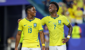 Brasil vai ganhar a Copa do Mundo 2026? Detalhe surpreendente em foto de Endrick e Vini Jr. faz web criar teoria do hexa: 'Só não vê quem não quer'.