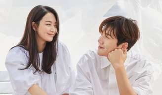 Se você ama 'Hometown Cha-Cha-Cha', assista estes doramas: eles conseguem ser ainda melhores com boas histórias de romance após mudanças.