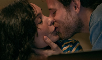 Com só 10 episódios na Netflix: a minissérie romântica que dura menos de duas horas e é ideal para assistir em um dia.