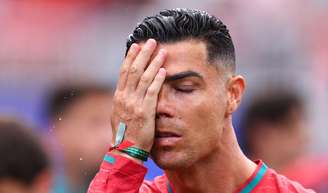 Aos 41 anos, Cristiano Ronaldo se irrita sobre perguntas sobre última Copa do Mundo: 'Vou terminar quando eu quiser, não quando vocês quiserem'.