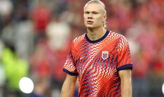 Copa 2026: time da Noruega tem surto de doença contagiosa antes de jogo contra Inglaterra; web cita Virginia e provoca: 'Remaram e não se enxugaram'.