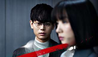 Por que ninguém está falando sobre este dorama épico da Netflix? Fiquei tão obcecado que maratonei 10 episódios em apenas uma noite.