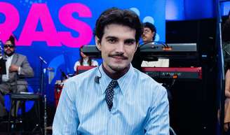Jão abriu o coração ao falar sobre os motivos que o levaram a interromper a carreira e emocionou o público ao recordar a morte do pai, Carlos Alberto Balbino, falecido em junho do ano passado.