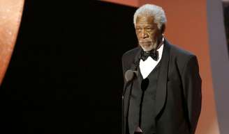 Morgan Freeman, aos 89 anos: 'É preciso aprender a ficar em silêncio e deixar a vida acontecer: essa quietude se transforma em um brilho'.