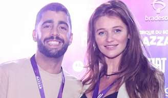 Separada de Pedro Scooby, Cintia Dicker quebra silêncio por fim do casamento de 7 anos com surfista do 'Dança dos Famosos 2026': 'O ciclo juntos, como casal, se encerrou, com respeito, que segue eterno'.