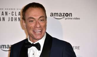 Jean-Claude Van Damme, hoje aos 65 anos: 'Você precisa consumir ômega-3. Não precisa ser peixe; você pode obtê-lo através de óleos vegetais ou de peixe. Mas o ômega é importante'.