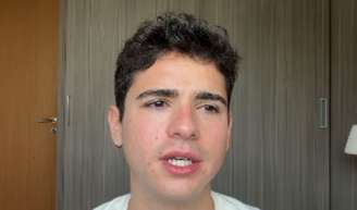 Advogados de João Victor Gonçalves confirma que fala de ator não foi racismo contra streamer.