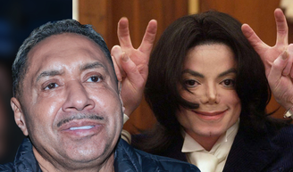 Eleições 2026: deputado federal desde 2010 e em busca do 5º mandato, Tiririca muda domilício eleitoral e 'vira' Michael Jackson para conseguir votos.