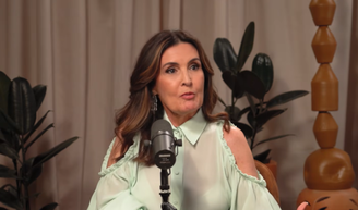 Durante conversa no podcast 'Cá Entre Nós', Fátima Bernardes revelou que ouviu muitos comentários lamentando o fim do casamento com William Bonner, uma reação que surpreendeu até a filha Beatriz.