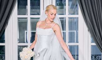 O detalhe romântico e quase imperceptível no vestido de noiva de Ana Hickmann que prova seu amor incondicional por Edu Guedes.