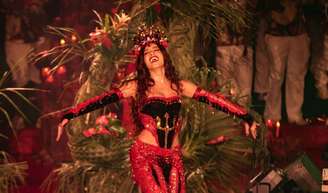 Anitta foi coroada Rainha de Bateria da Grande Rio neste domingo, 20 de setembro de 2026.