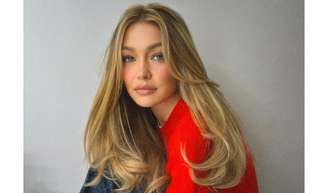 Os aparelhos que usam calor danificam o cabelo, mas, secar o cabelo com ar frio demora uma eternidade.
