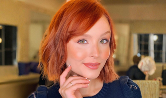 Segundo especialistas em cabelo, esse estilo oferece a feminilidade dos cabelos longos, ao mesmo tempo que proporciona a frescura e a leveza de um corte mais curto.