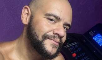 Gominho teve crise de choro após ser envolvido em polêmica.