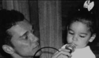 Morte de Netinho: cantor baiano deixa uma única filha como herdeira; hoje médica, jovem teve relação atravessada pela fama meteórica do pai. 'Vi minha filha nascer e voltei para fazer o show. Só fui vê-la de novo 8 dias depois'.